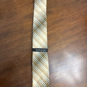 Van Heusen Men's Tie in Gold and Black Checkered Pattern